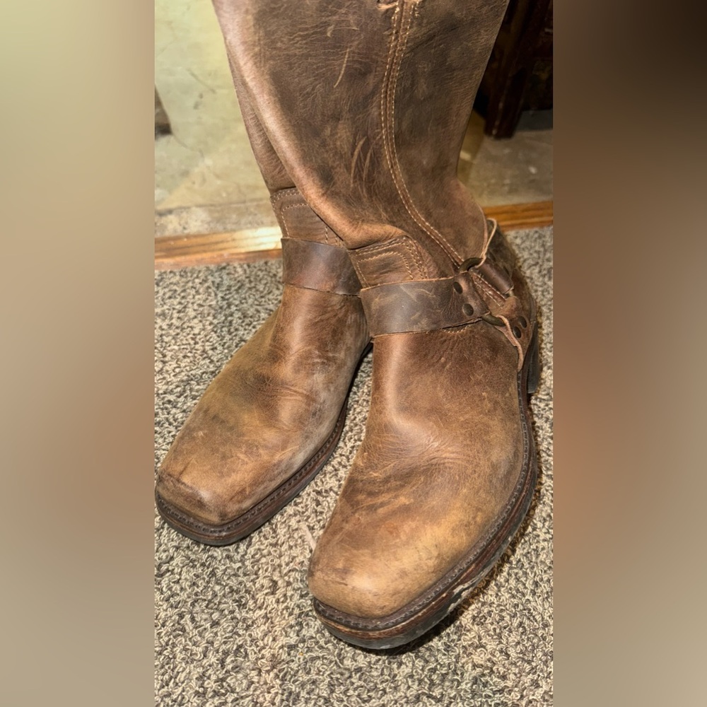 Frye boots - Picture 2 of 3